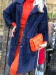 Кашмирено палто в мастилен цвят с джобове