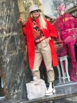 Палто в оранжев цвят