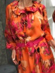 Дълга рокля в оранжев акварел