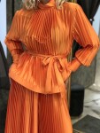 Луксозен солиран комплект в оранжев цвят