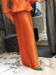 Луксозен солиран комплект в оранжев цвят