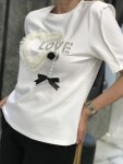 Тениска Love  в бяло
