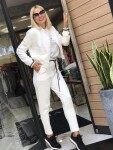 Спортно елегантен комплект от три части с яке бомбър