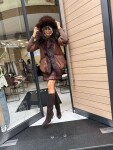 Яке BROWN FOX
