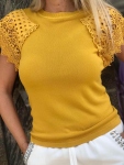 Блуза в жълто с дантелен ръкав