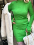 Рокля с полуполо в неоново зелено