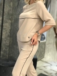 Комплект в бежово с блуза със 7/8 ръкав