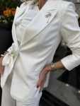 Костюм White LOTUS