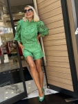 Дантелен комплект с къси панталони в зелено