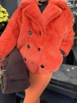Късо пухкаво палто в оранжев цвят