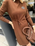 Рокля с набор в кафяво