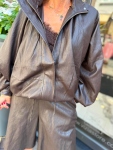 Яке Bomber Brown