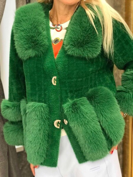 Жилетка тип палтенце в зелен цвят