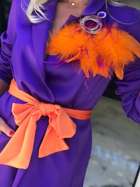 Шикозен костюм в лилав цвят