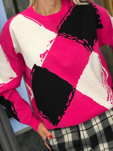 Пуловер с ромбове в цикламен цвят