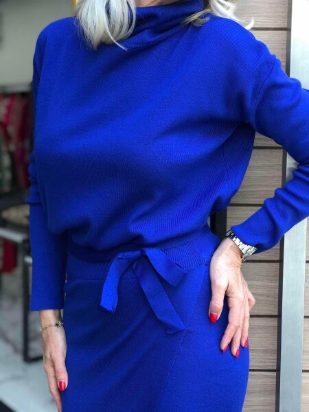 Комплект с пола в син цвят