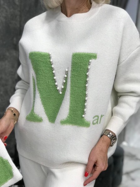 Пуловер с чантичка в бяло — VIZIA Store